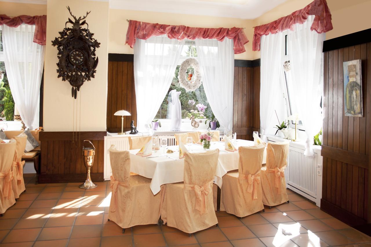 Hotel Wolfsschlucht バーデン＝バーデン エクステリア 写真